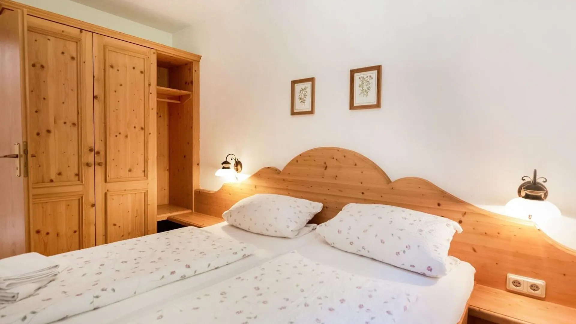 Apartment With Balcony In Schoenau Am Koenigssee  Schoenau am Koenigsee