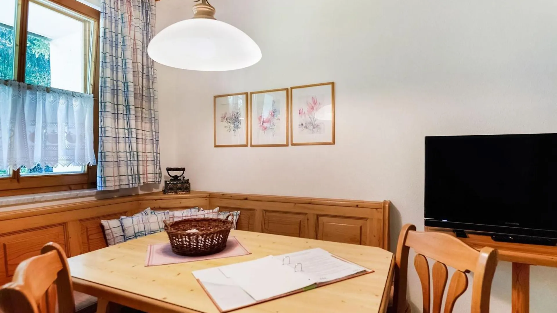 Apartment With Balcony In Schoenau Am Koenigssee Schoenau am Koenigsee