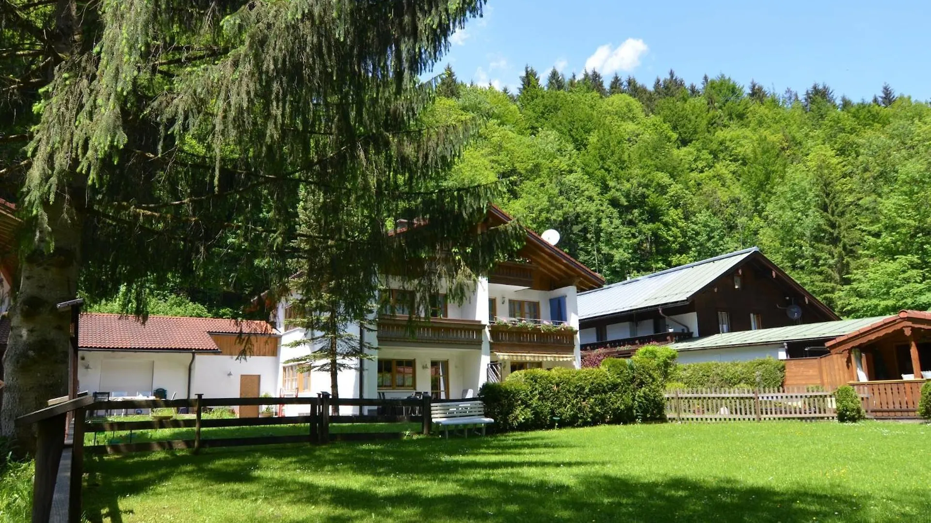 Apartment With Balcony In Schoenau Am Koenigssee