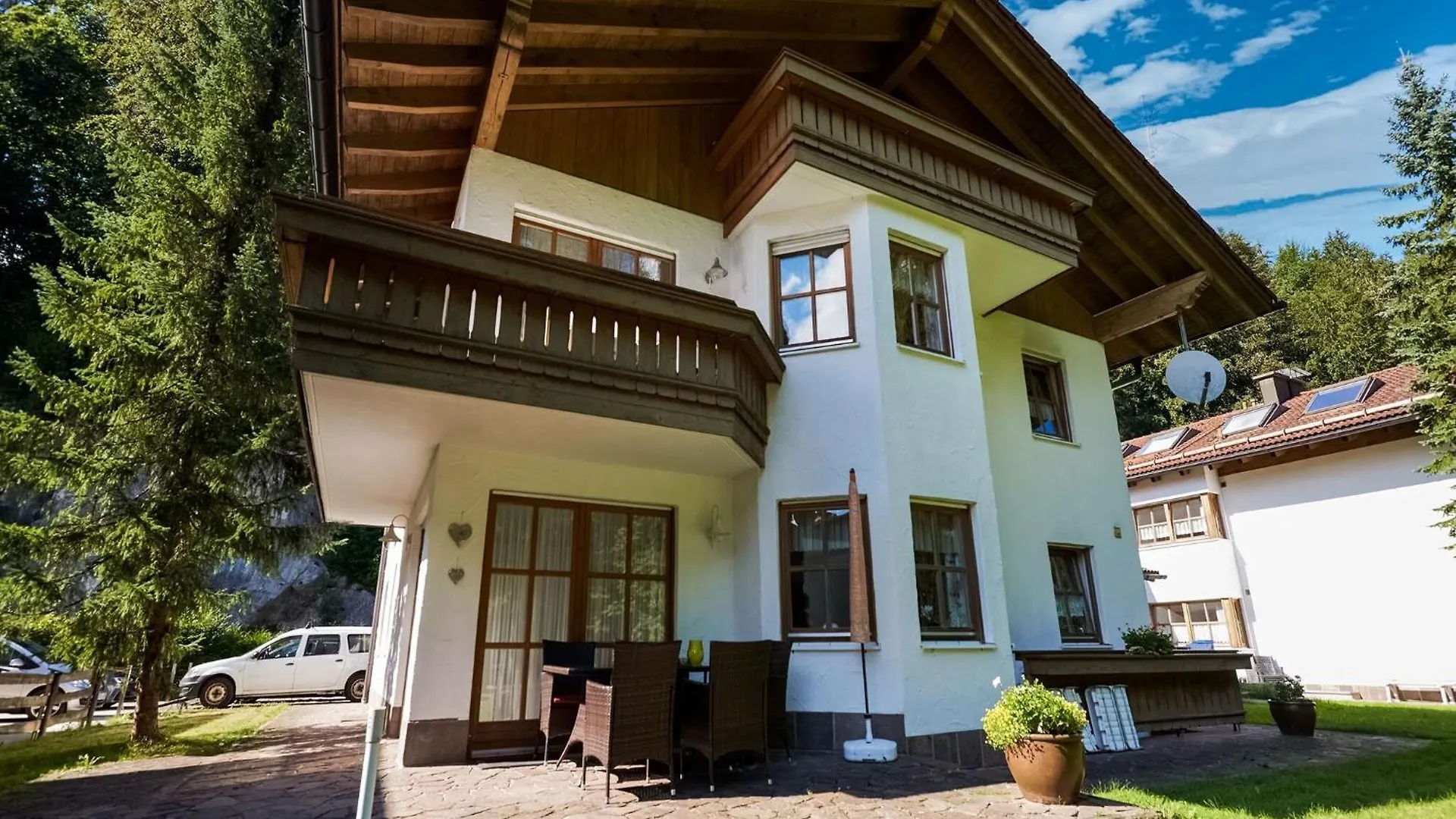 Apartment With Balcony In Schoenau Am Koenigssee