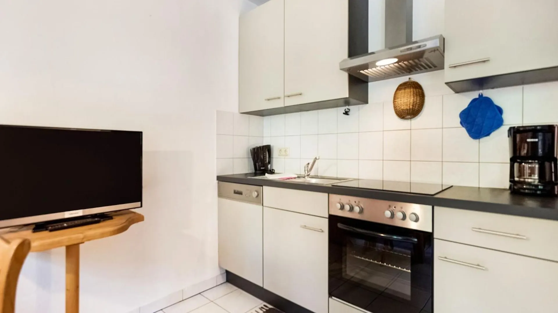 Apartment With Balcony In Schoenau Am Koenigssee